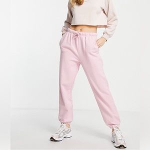 Levi’s Lounge Pants (Sweatpants)